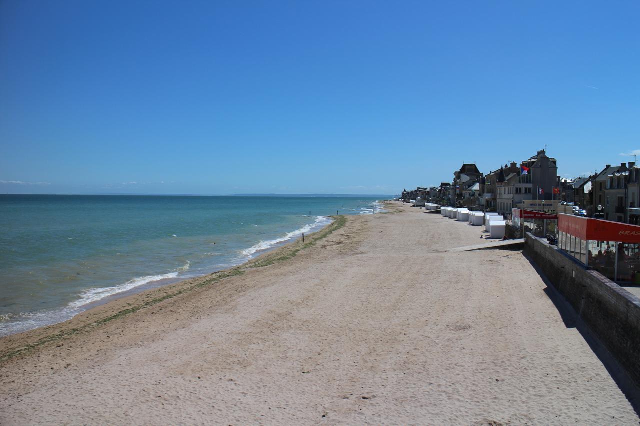 Saint Aubin Logis Hotel & Restaurant Екстер'єр фото